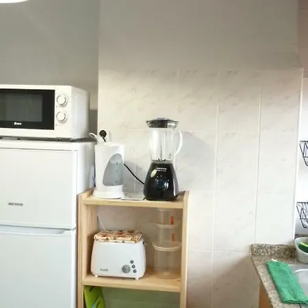 Yksioe, Laehellae Rantaa Apartament
